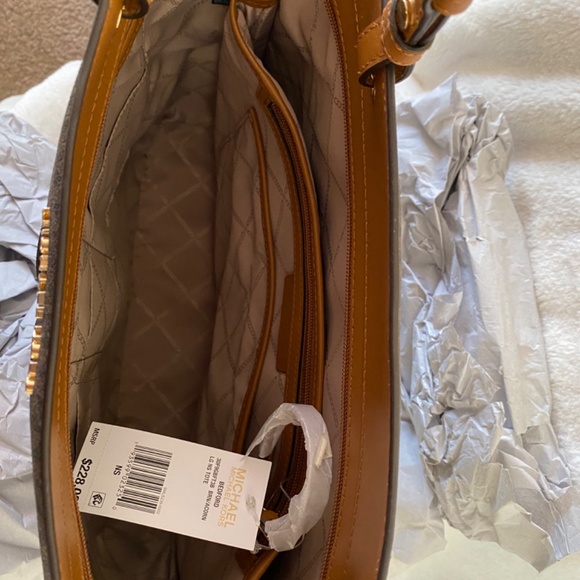 Michael Kors Brown Handbag - Picture 4 of 11